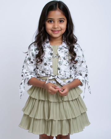 Kids' Stylish Layered Western Wear Set With Floral Design - Green