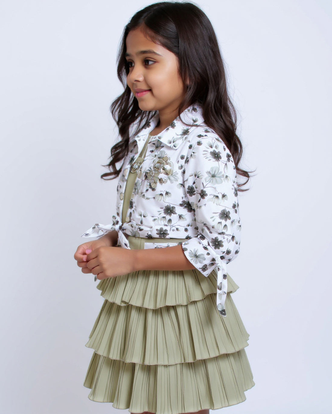 Kids' Stylish Layered Western Wear Set With Floral Design - Green