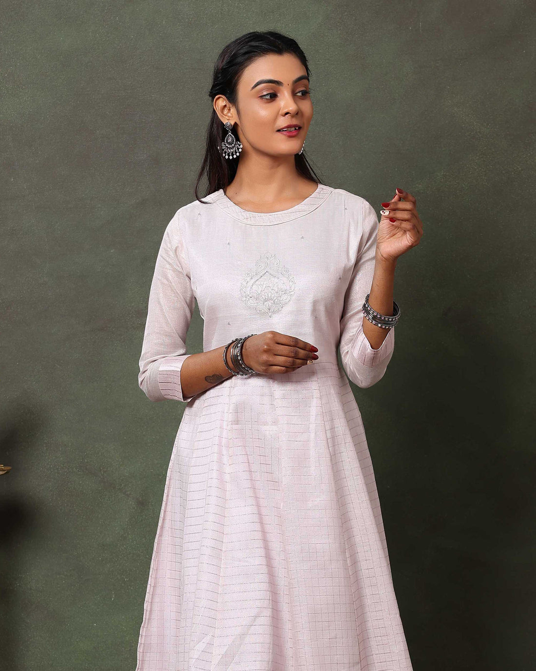 Elegance Traditional Kasavu-Inspired Anarkali Kurta - Lilac