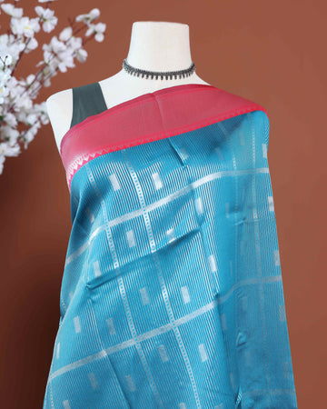 Exquisite Litchi Silk Saree with Intricate Weaving & Rich Pallu - Blue