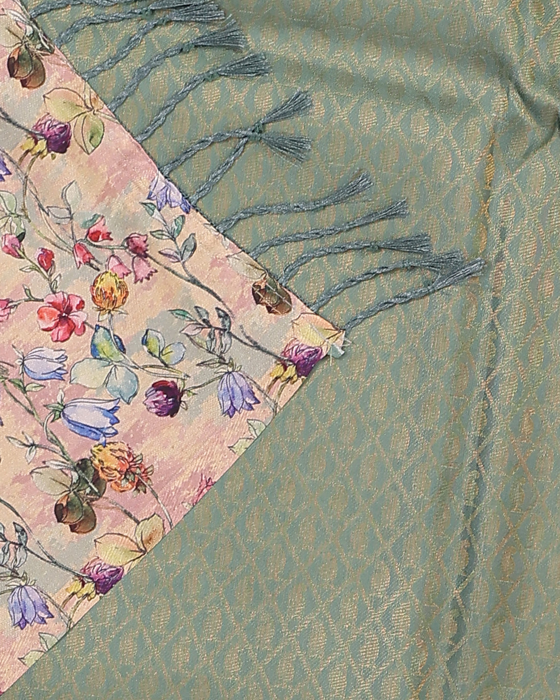 Solid Soft Silk Saree With Floral Printed Blouse - Green