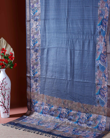 Elegant Kantha Cotton Saree with Subtle Checkered Weave and Artistic Floral Patterned Border - Blue