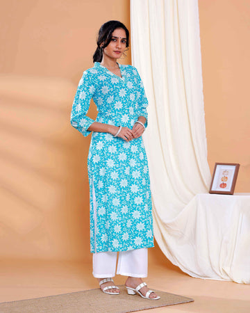Floral Printed Straight Kurta with V-Neck and 3/4th Sleeves - Blue
