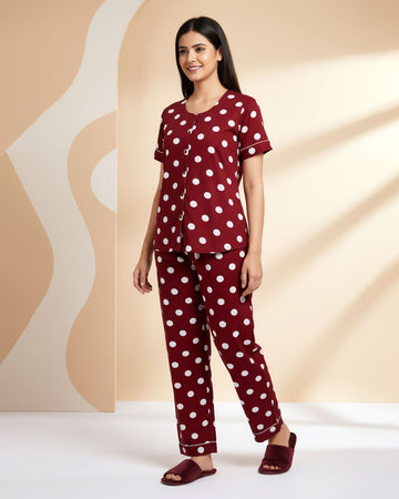 Women's Polka Dot Print Short Sleeve Night Wear - Maroon