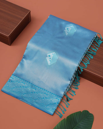 Elegant Floral Motif Litchi Silk Saree - Teal