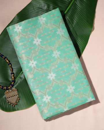 Elegant Art Silk Saree with Scattered Floral Star Motifs - Green