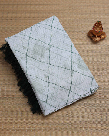 Fancy Saree with Geometric Print & Tassels - Green