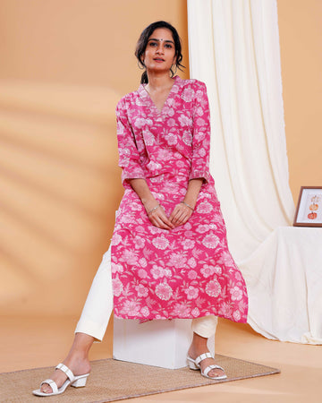 Floral Printed Straight Kurta with V-Neckline and 3/4 Sleeves - Pink