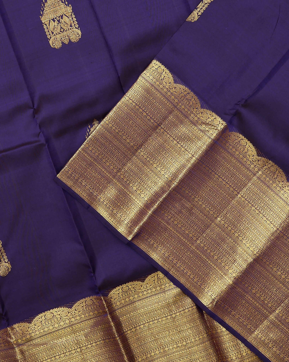 Exquisite Handloom Kanchipuram Pure Silk Saree with Intricate Zari Weave - Purple