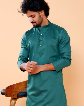 Elegant Men's Solid Straight Fit Kurta with Long Sleeves and Band Collar - Green