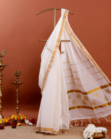 Traditional Kerala Kasavu Saree with Intricate Zari Work - White