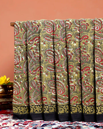 Handcrafted Paisley Motif Mul Mul Cotton Saree with Contrast Border - Green