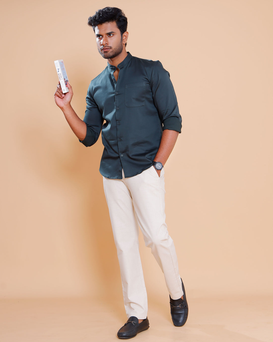 Nativebull Men Solid Full Sleeve Cotton Blend Shirt - Green