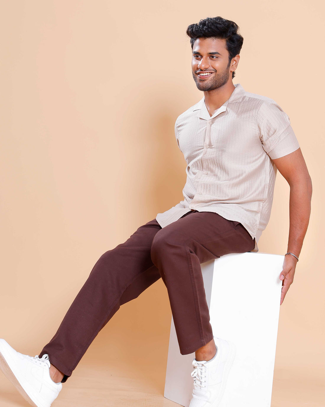 Nativebull Men Textured Half Sleeve Cotton Blend Shirt - Beige