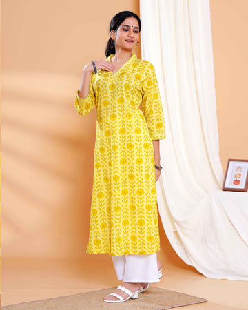 Print Straight Kurta with V-Neck and 3/4th Sleeves - Yellow