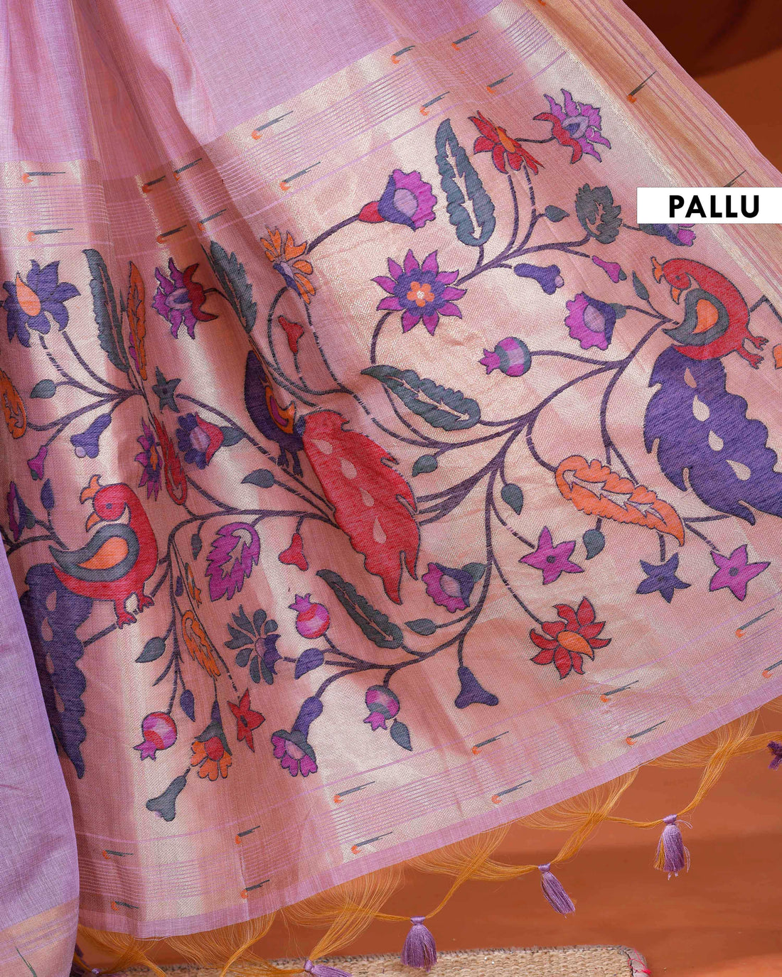 Exquisite Paithani Saree with Handwoven Peacock Motifs and Traditional Floral Pallu - Lavender