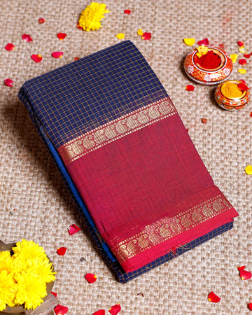 Handloom Sungudi Cotton Saree with Traditional Checks and Contrast Border -Navy Blue