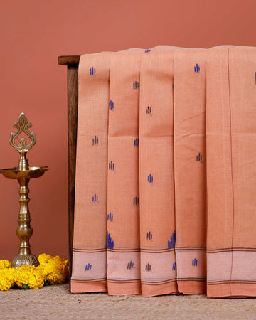 Handloom Bengal Cotton Saree with Traditional Jamdani Motifs and Border Detailing - Peach