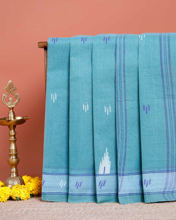 Handloom Bengal Cotton Saree with Traditional Jamdani Motifs and Border Detailing - Aqua Blue