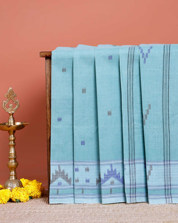 Handloom Bengal Cotton Saree with Traditional Jamdani Motifs and Border Detailing - Light Blue