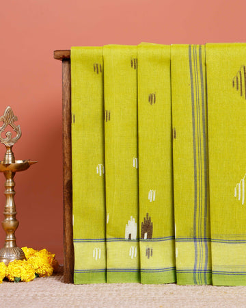 Handloom Bengal Cotton Saree with Traditional Jamdani Motifs and Border Detailing - Green