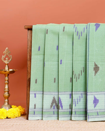 Handloom Bengal Cotton Saree with Traditional Jamdani Motifs and Border Detailing - Pista Green