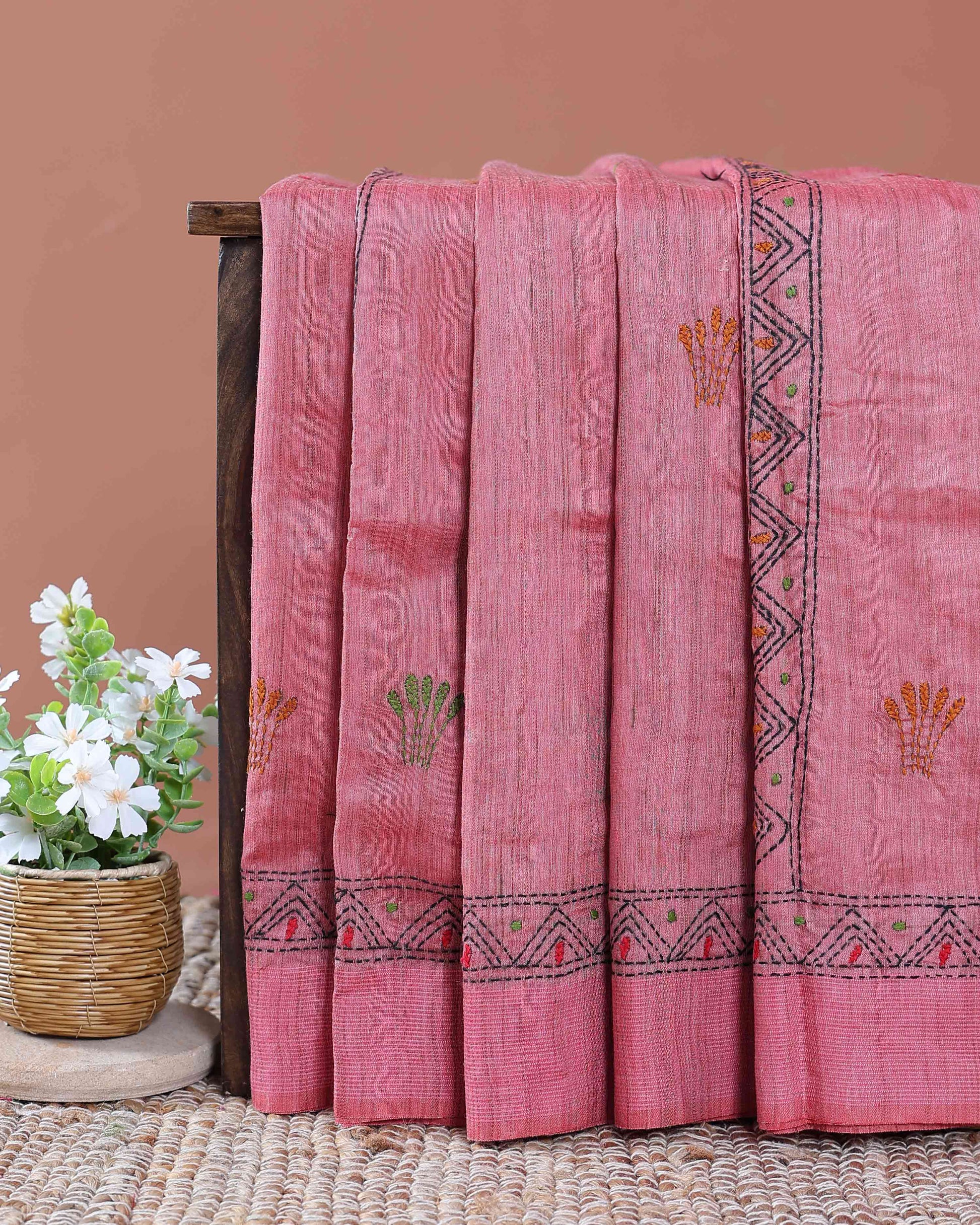 Eleagnt Kantha Work Saree with Floral and Geometric Motifs - Pink
