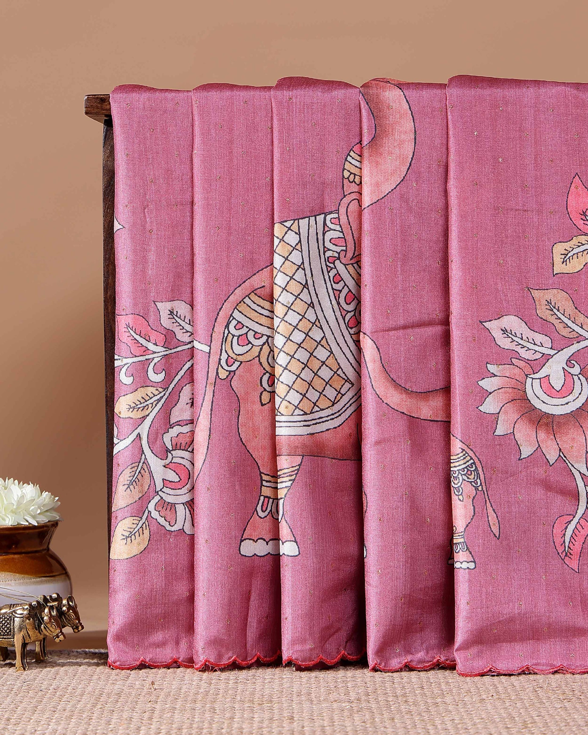Elegant Handloom Tussar Silk Saree with a Traditional Elephant and Flower Border - Onion Pink