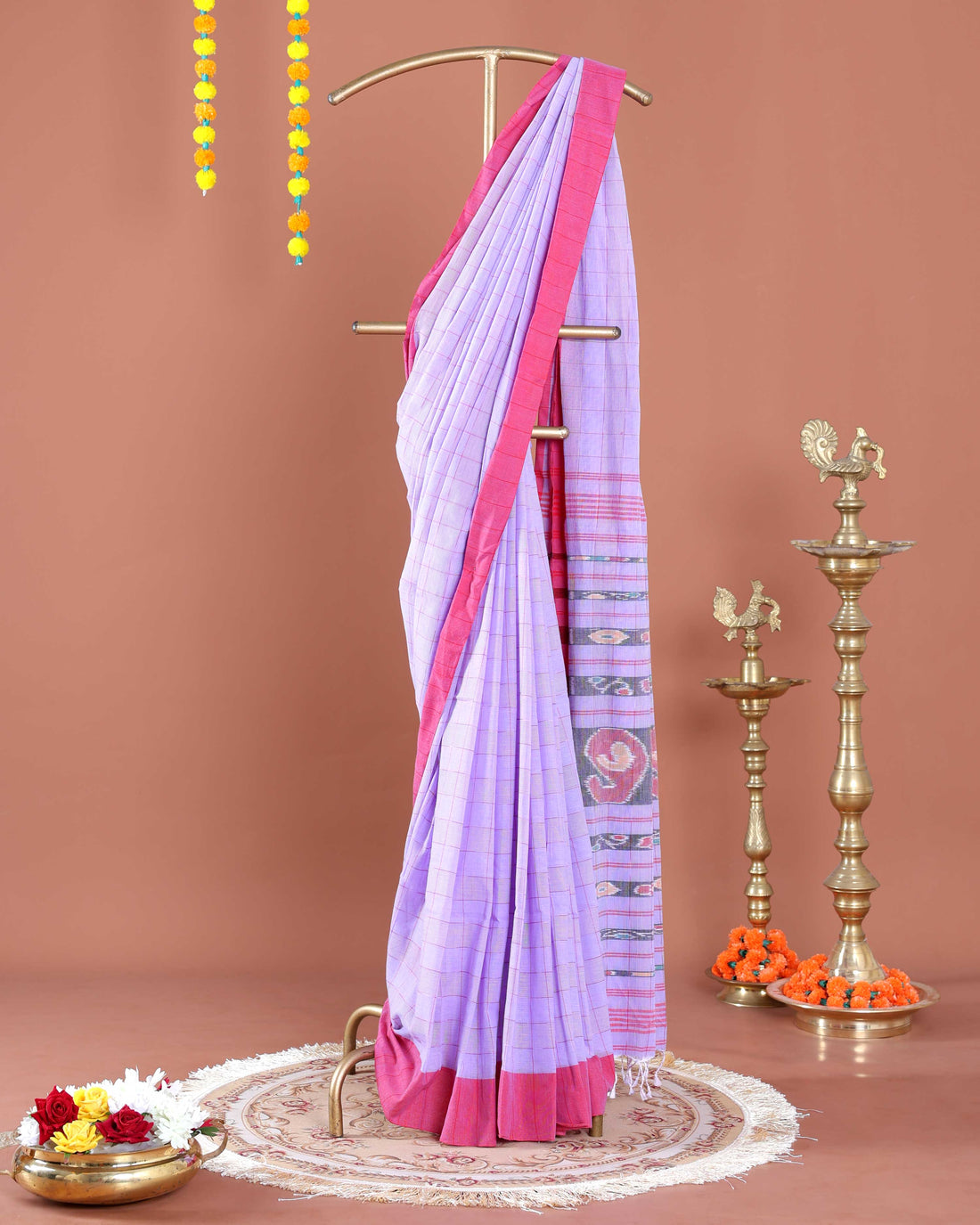 Elegant Handwoven Ikkat Cotton Saree with Traditional Checked Body and Intricate Pallu Design-Lavender