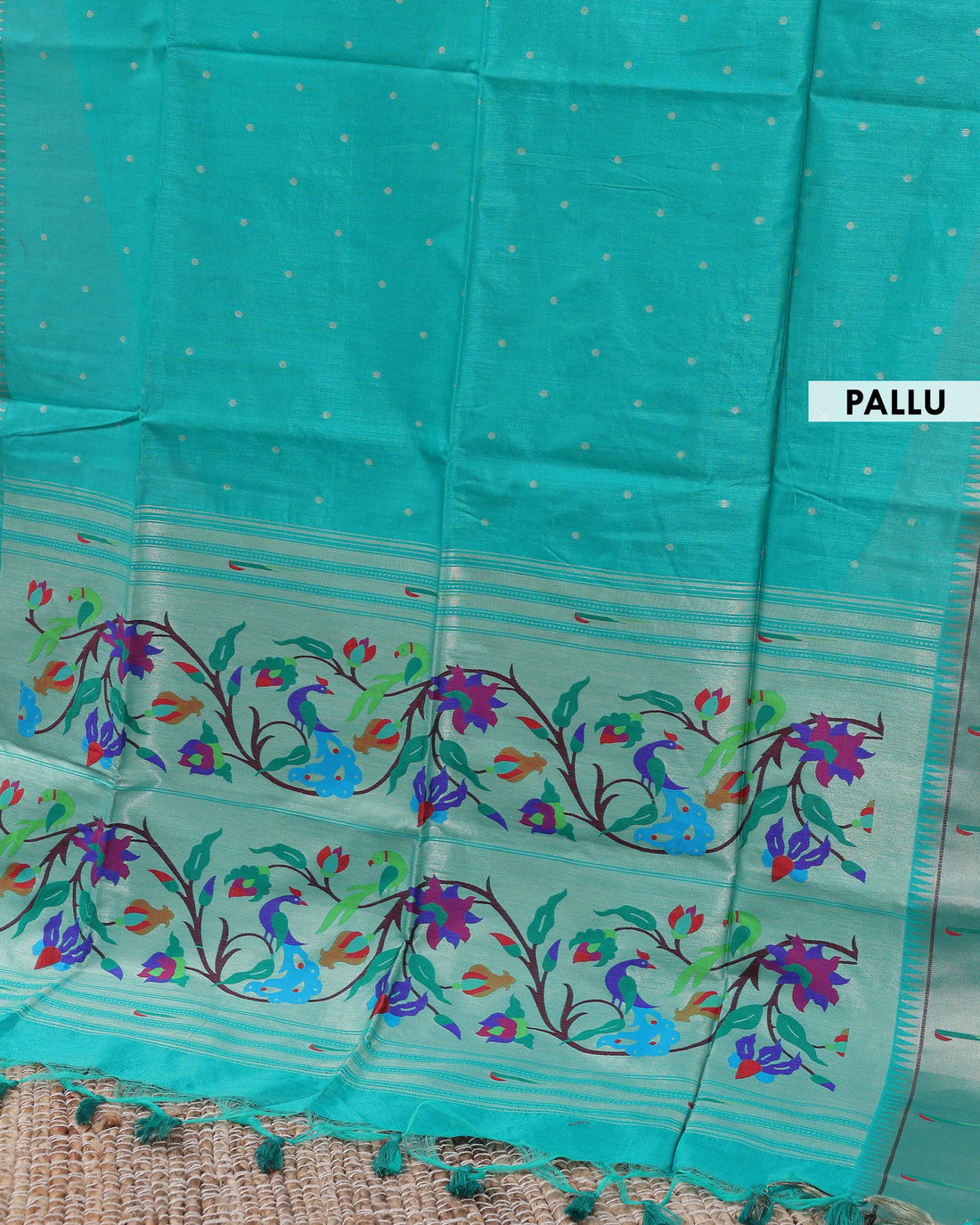 Elegant Paithani Saree with Elaborate Peacock and Floral Weaving on the Pallu -Green