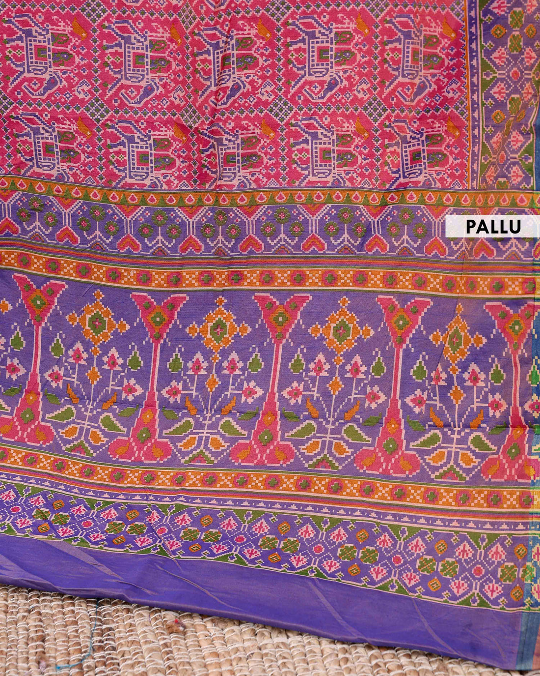 Elegant Patola Handloom Saree with Woven Geometric and Floral Designs - Red