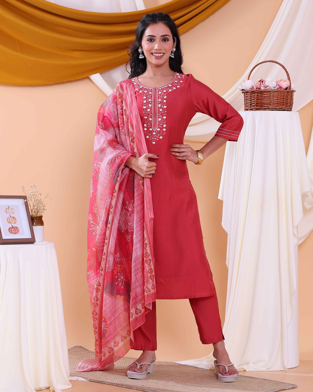 Elegant Women's Straight Kurta with Pants and Jacquard Printed Dupatta - Red