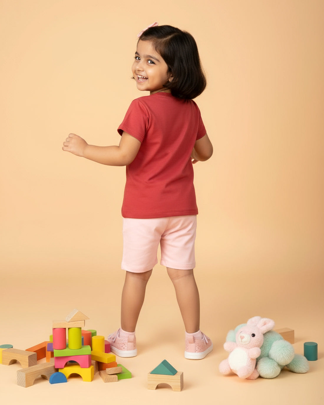 Girls' Graphic Print Crew Neck T-Shirt - Red