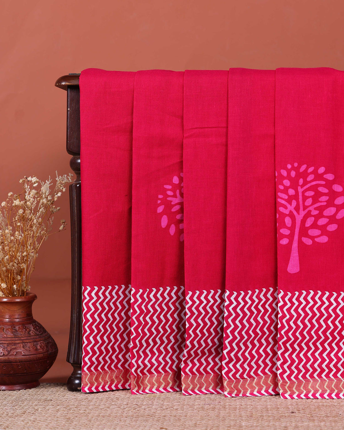 Handloom Mul Mul Cotton Saree with Tree Motif and Zigzag Border - Pink