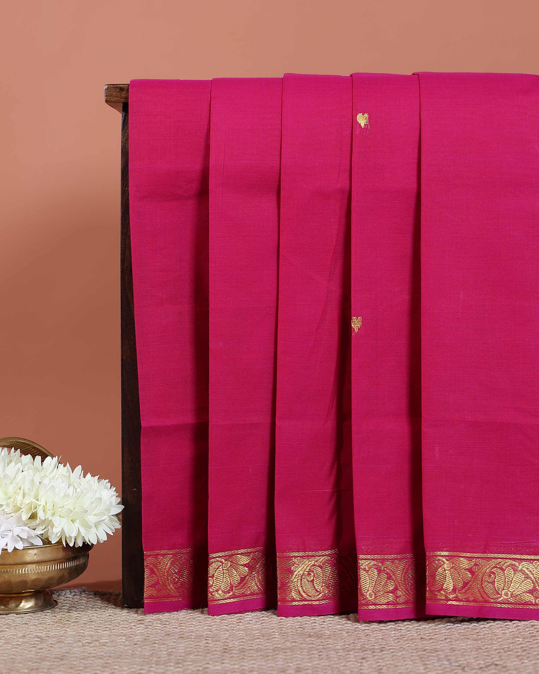 Handloom Venkatagiri Handloom Cotton Saree with Zari Butta and Traditional Woven Zari Border - Pink