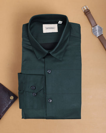 Native Bull Men's Solid Casual Shirt with Spread Collar and Full Sleeves - Green