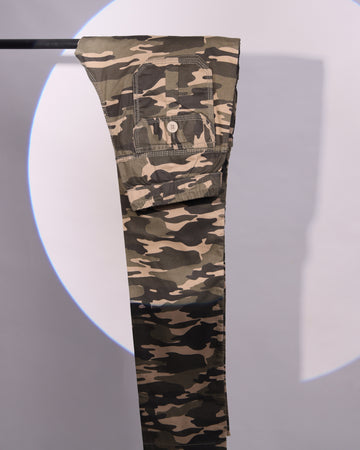 Men’s Printed Cargo Pant with Multiple Flap Pockets and Drawstring Waist - Multi