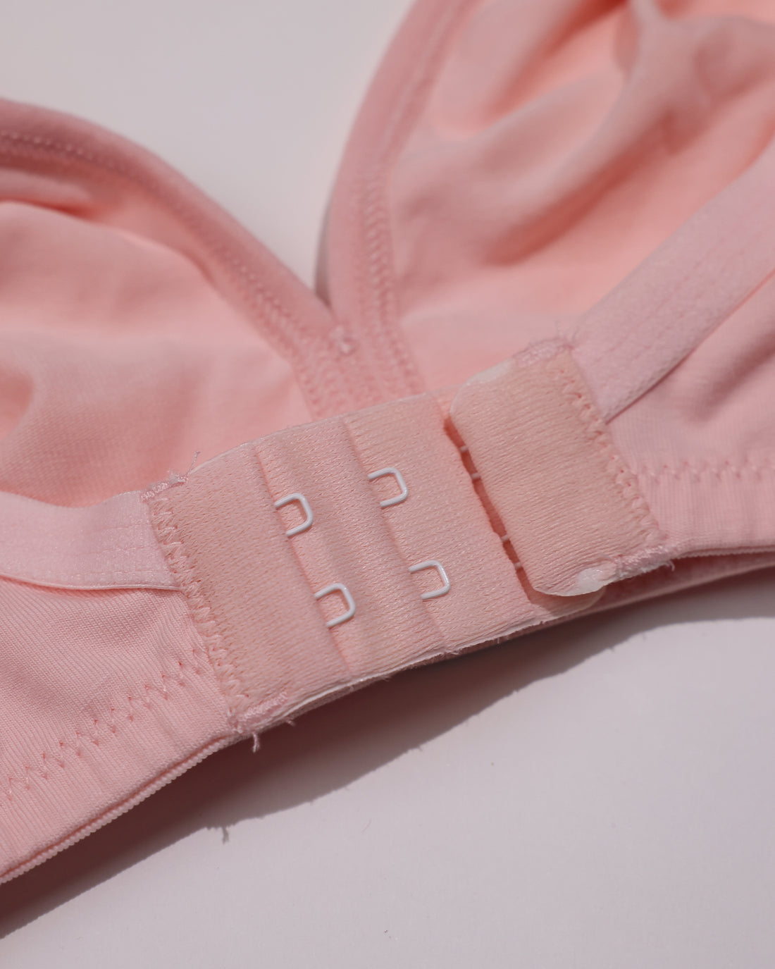 Seamless Non-Wired Everyday Support Bra - Pink