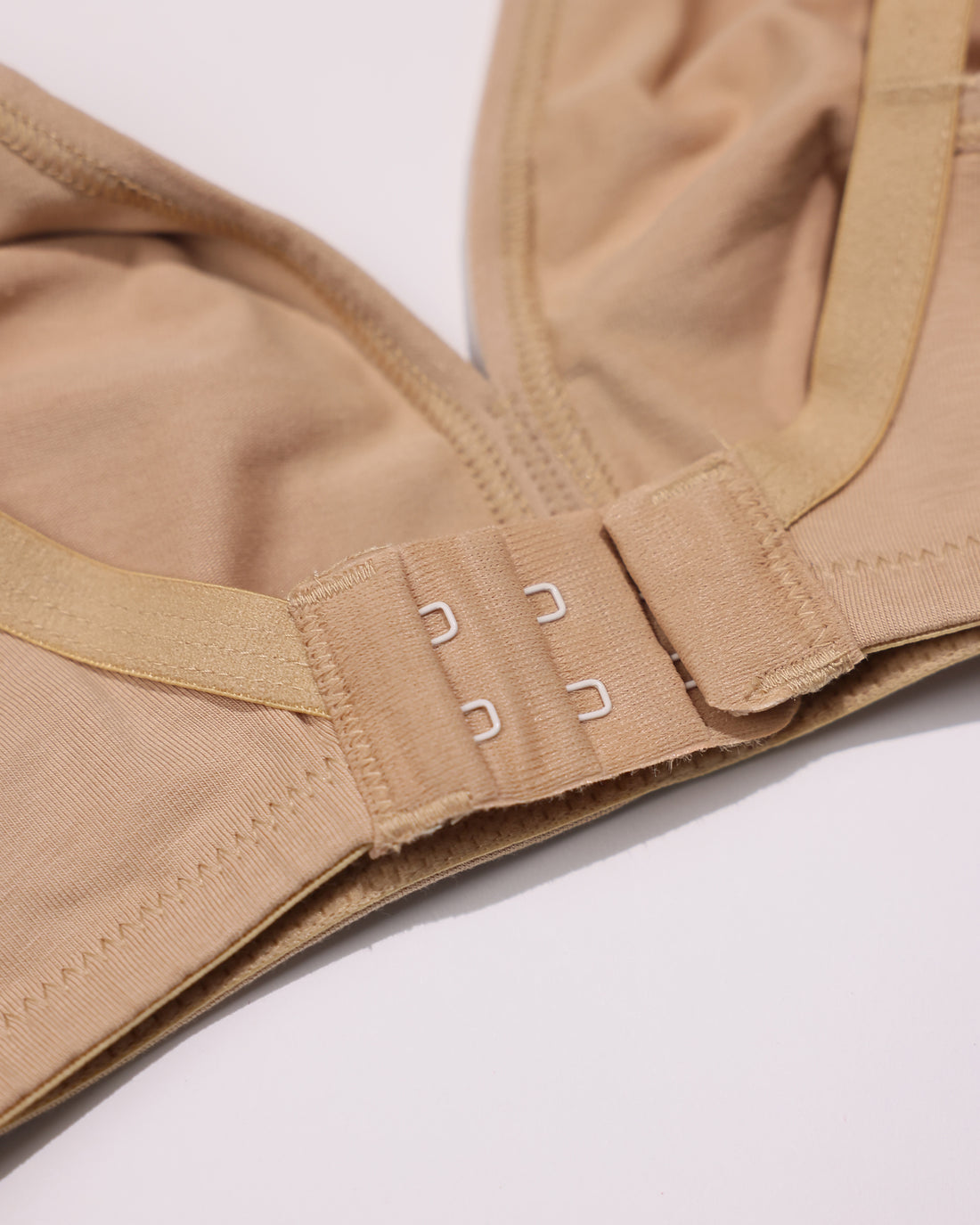 Seamless Non-Wired Everyday Support Bra - Skin