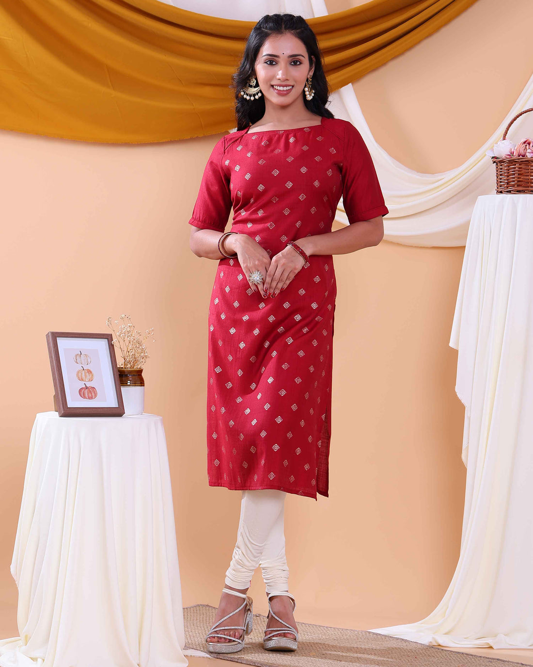 Stylish Printed Women’s Straight Kurta with Round Neck and Elbow Sleeves - Red