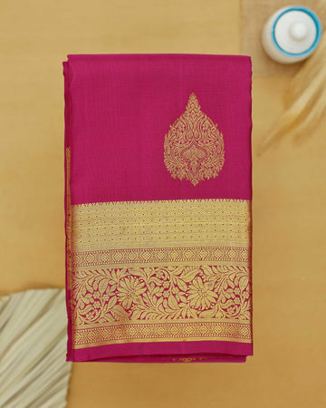 Niranjana Silk Saree with Intricate Zari Border & Traditional Motif - Magenta