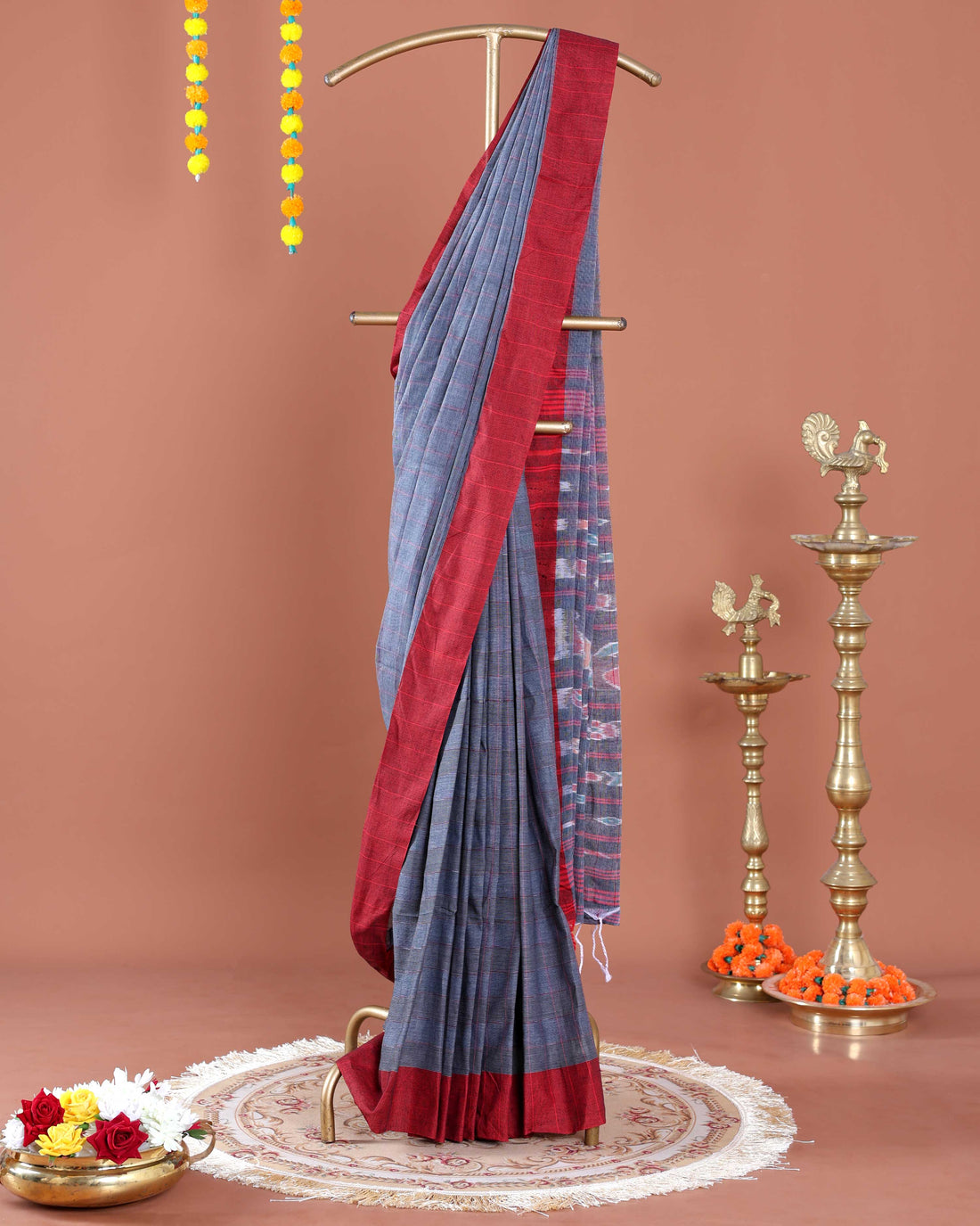 Traditional Ikkat Handloom Cotton Saree with Woven Pattern and Contrast Border - Dark Grey