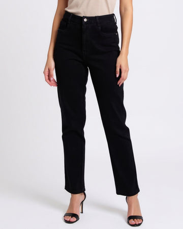 Women's Classic Fit Straight Leg Jeans - Black