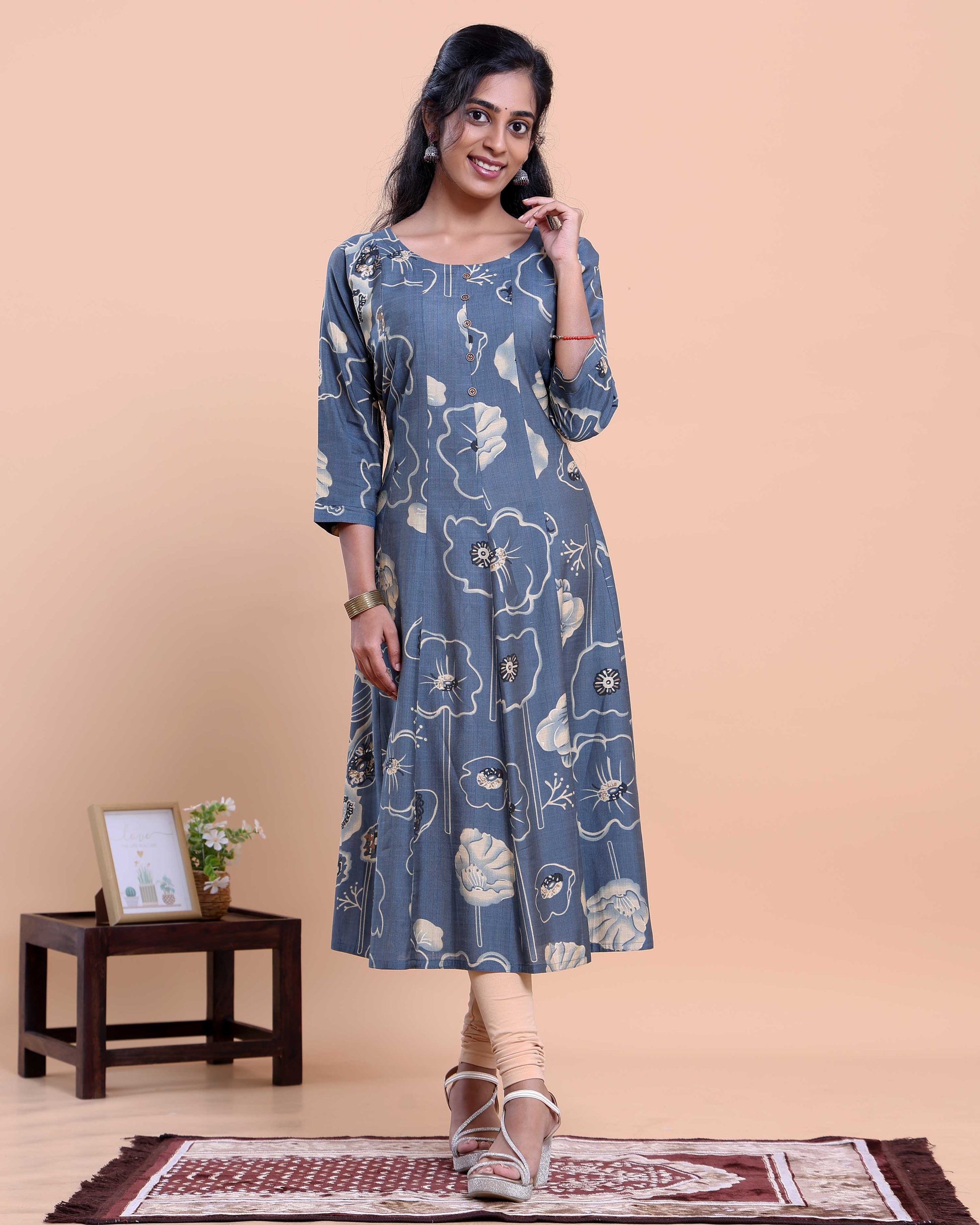 Women's Floral Printed Straight Kurta with Round Neck and 3/4th Sleeves - Blue
