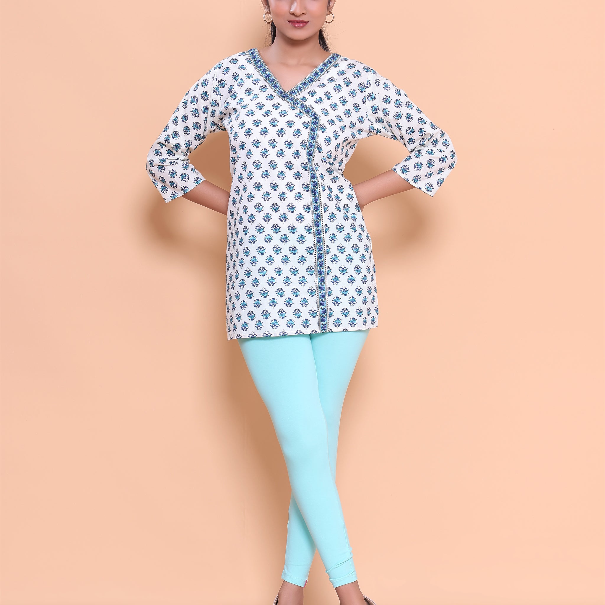 Sky Blue Color Leggings XL Size