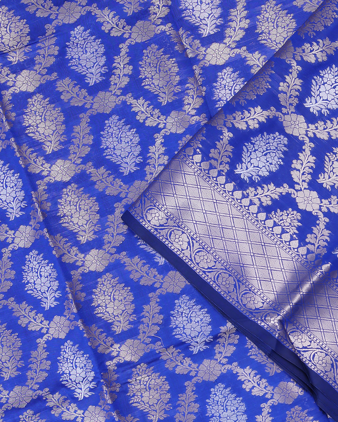 Floral Jacquard Tissue Saree With Contrast Zari Design Border & Floral Zari Design Pallu - Blue