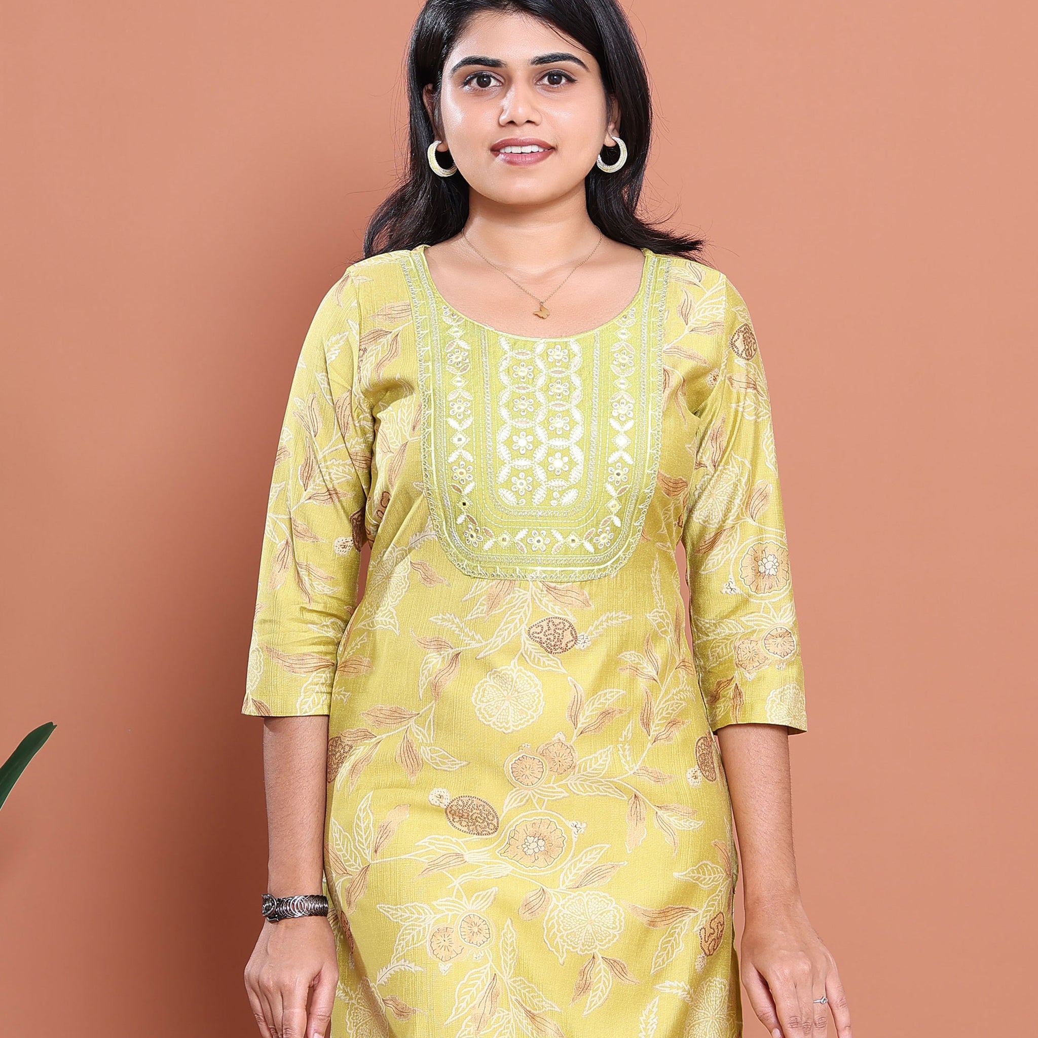 Ethnic Embroidered Kurta - Green