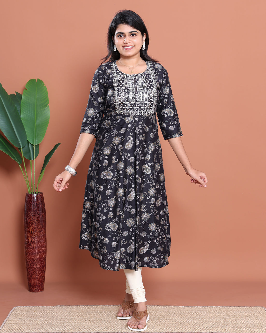 Ethnic Embroidered Kurta - Black