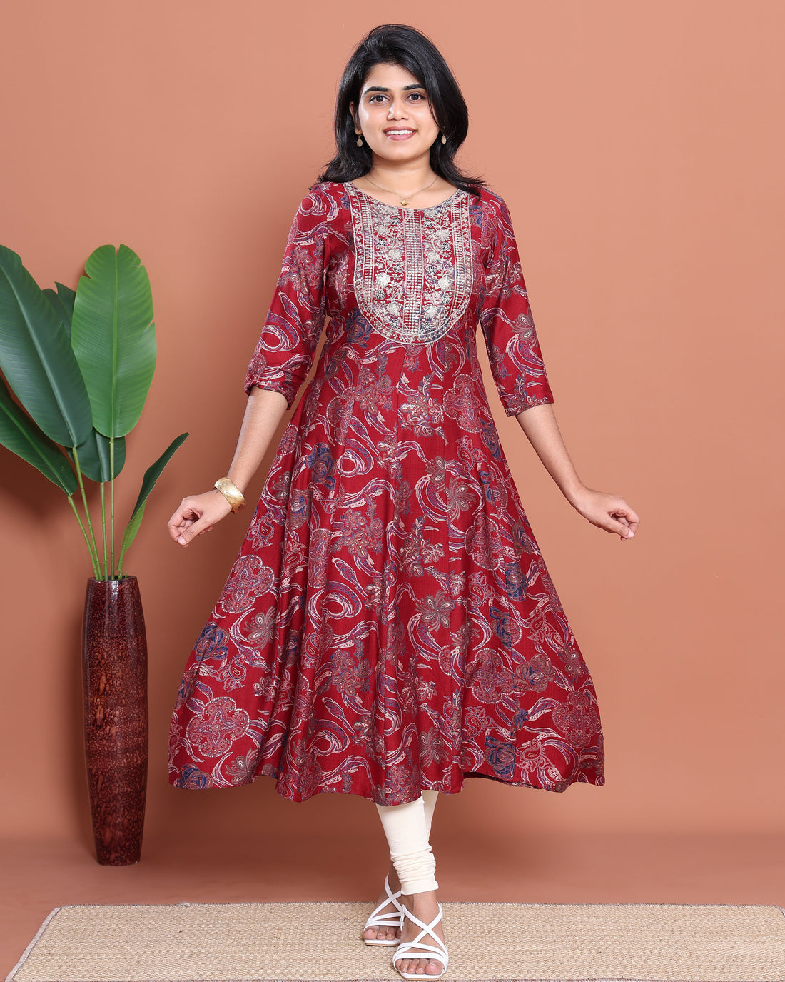 Ethnic Embroidered Kurta - Red