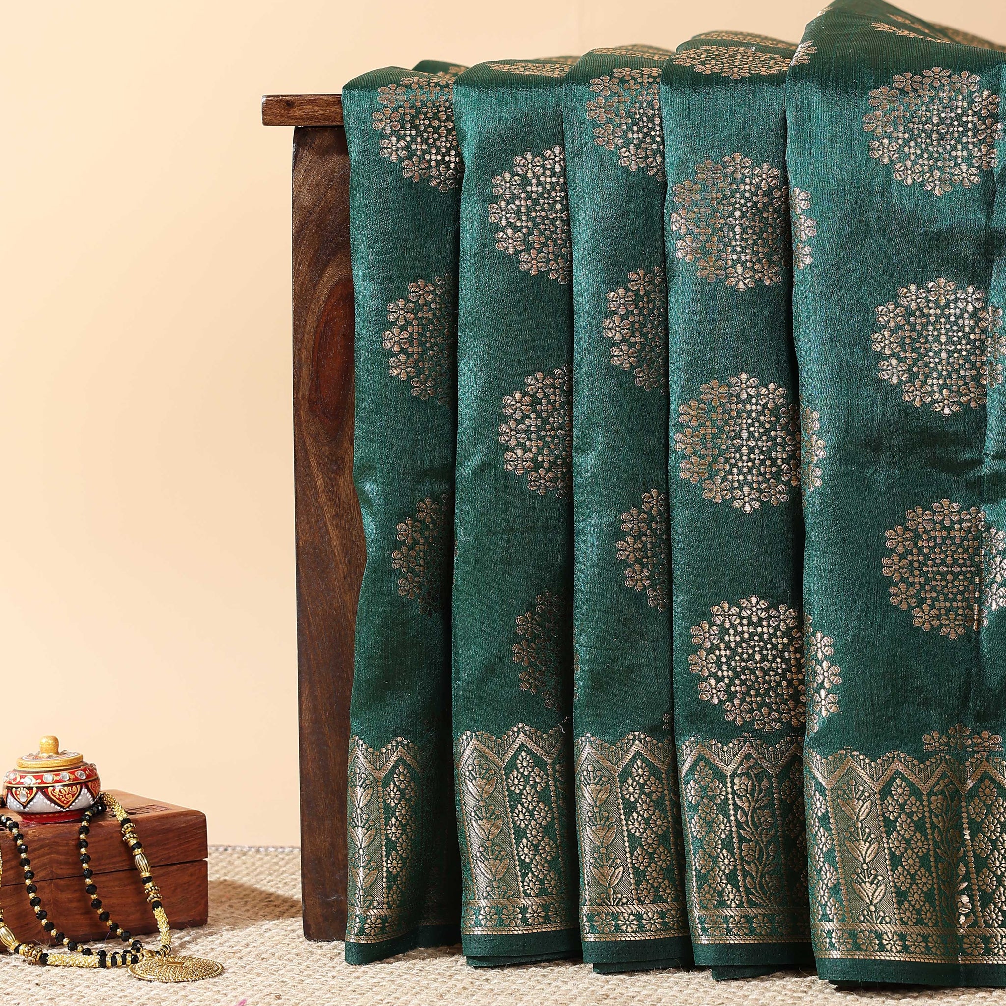 Elegant Tussar Silk Saree with Intricate Zari Weave and Floral Motifs – Green